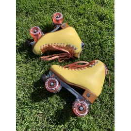 Moxi Beach Bunny Roller Skates - Fashionable Womens Roller Skates | Strawberry Lemonade | Size 10