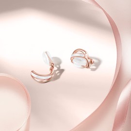 PHNIBIRD Women's clip-on earrings without pierced ears, 925 sterling silver earrings with shell earrings without ear hole, Sterling Silver, No Gemstone