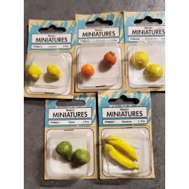 Unbranded Lot of 10 Dollhouse Miniature Oranges, Pears, Lemons, Bananas, Grape Fruits 1:12