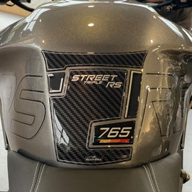 Resin Bike Motorcycle 3D Stickers Compatible with Triumph Street Triple 765 RS 2023. Tank Protector Protections from Impact and Scratches. Resin Stickers - Gadget Moto