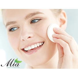 Versatile Cleansing Milk with Almond Cake Oil 200 ml - Cleansing Milk A PH Physiological - Rich in Plasticisers - For All Types of Leather - Sensitive and Dry Skin