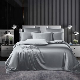 Satin Bed Linen Set 135 x 200 cm 2-Piece Light Green Shiny Silky Touch Plain Duvet Cover Set Silk Smooth Luxury Bed Linen Set Glossy Satin Polyester Single Bed with Zip and Pillowcase 80 x 80 cm