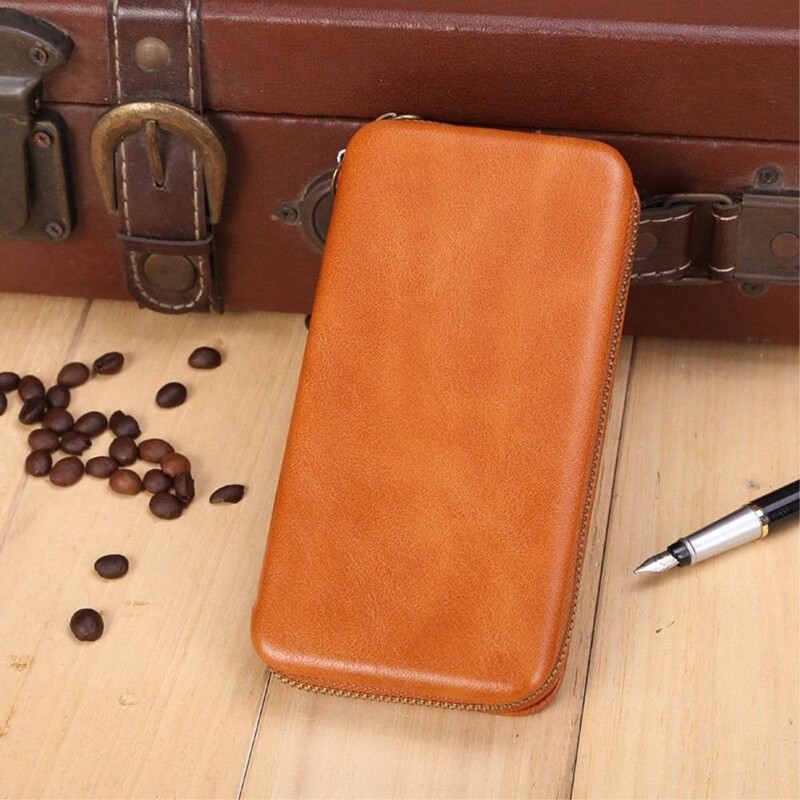 DFV mobile - Executive Wallet Case with Magnetic Fixation and