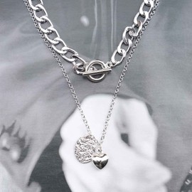 Erimberate Vintage Coin Pendant Necklace Silver Layered Heart Necklace Choker Toggle Chain Necklace Retro Thick Curb Chain Necklace Jewelry for Women and Girls