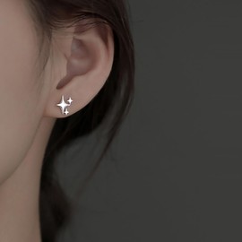 SLUYNZ 925 Sterling Silver Star Earrings Stud Earrings for Women Delicate Post Stud Earrings Asymmetrical Earrings, Sterling Silver