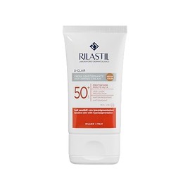 Rilastil Sun System - Fotoprotector D-Clar 50+ Crema Anti-Manchas que Unifica con Clari-Tech Complex, Resistente al Agua - Tono Medium, 40 Mililitros
