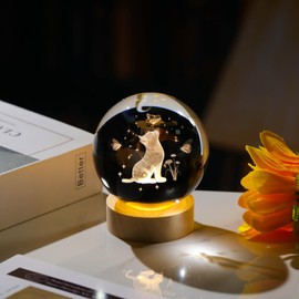 Arikyrist 3D Crystal Cat Figurines with Wooden Light Base, 80mm Cat Crystal Ball Decor, Laser Engraved Glass Sphere Cat Gifts for Cat Lovers