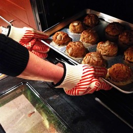 Grill Armor Extreme Heat Resistant Oven Gloves - EN407 Certified 932F - Cooking Gloves for BBQ, Grilling, Baking, Red