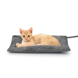 Petace Outdoor Heated Cat Bed, Soft Pet Heating Pad with Steel-Wrapped Cord, Outside Pet Warmer for Feral Cats and Dogs, 15.7" x 11.8", 30 Watts