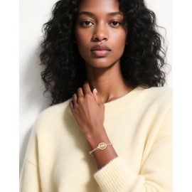 J&H DiaJuvelo Virgin Mary Bracelet Religious Catholic Bracelet for Women Confirmation Adjustable 14k Gold Plated Cross Bracelet Virgen de Guadalupe for Trendy Jewelry Gifts