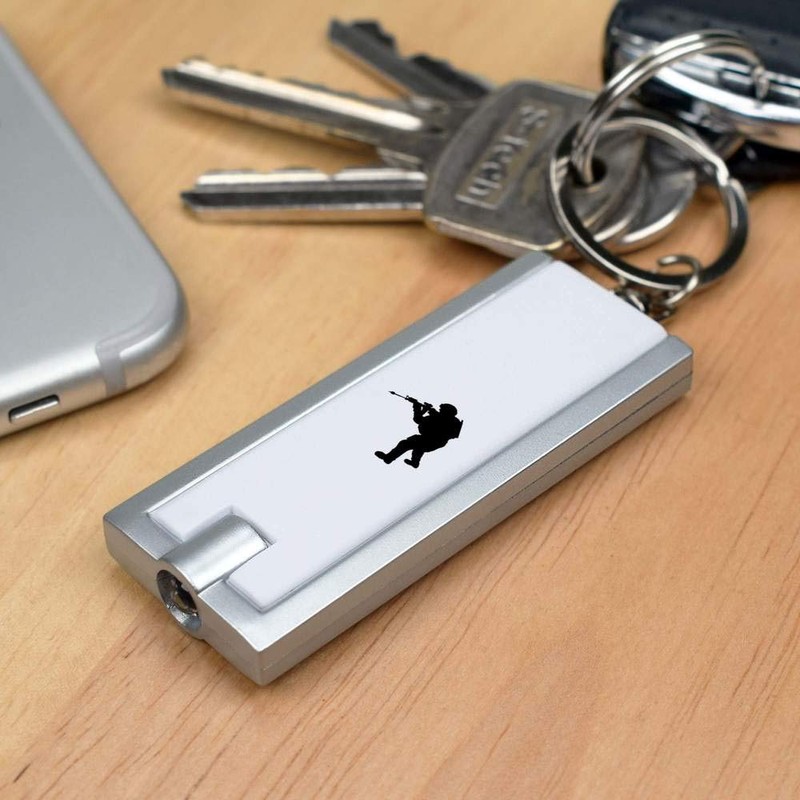 Azeeda 'Army Infantry' Keyring LED Torch (KT00015713)