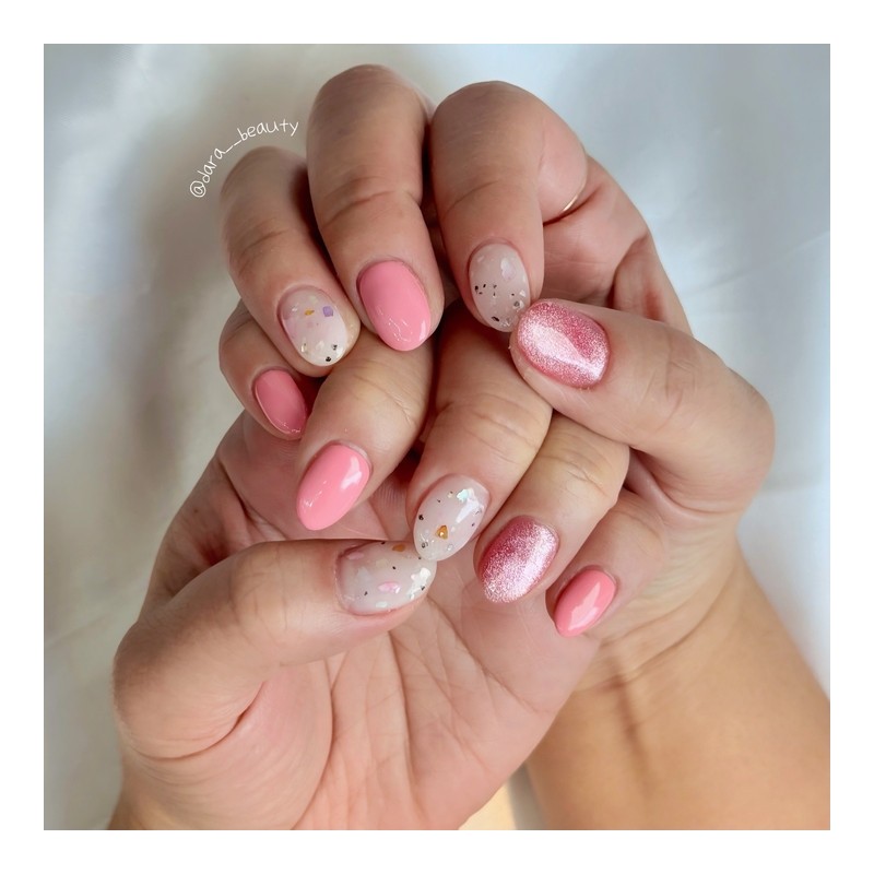 Dara Beauty February 2025 Art of the MonthMagnetic Gel Nails❣