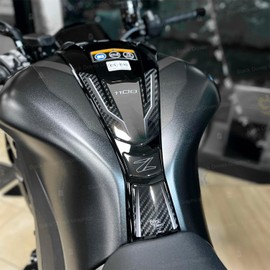 Black Doves Graphics 3D Resin Sticker Compatible with Kawasaki Z1100 2026 (BK1) | Made in Italy (Tank Protection)