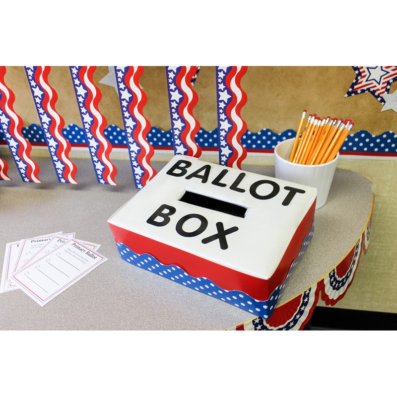 Teacher Created Resources Red Scalloped Border Trim (TCR4174)