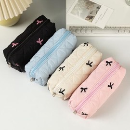 Carry bloom Estuche para lápices estético para niñas, estuche con cremallera para bolígrafos, suministros escolares, bolsa de maquillaje (lazo azul)