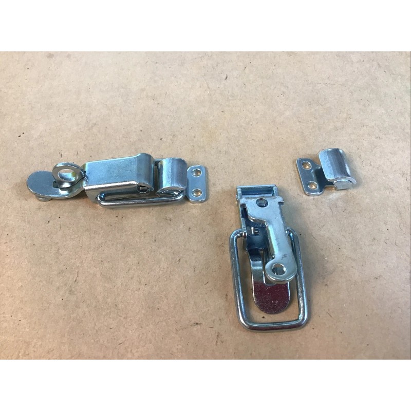 NIELSEN HARDWARE Lot Of (2) Straight Loop Latch - Nielsen