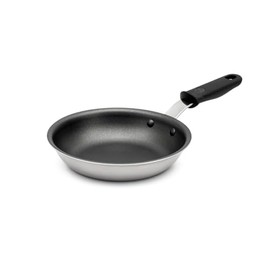 8-inch Tribute® 3-ply fry pan with CeramiGuard® II nonstick coating and silicone handle