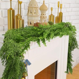 6FT Christmas Garland Artificial Pine Greenery Garland Lifelike Cedar Garland Christmas Garland for Mantle Stairs Railing Garland Christmas Decorations Indoor Outdoor