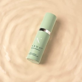 NAVA MD Spot Correcting Serum | Highly Concentrated Solution | Developed by Doctors and Scientists | Target Dark Spots and other Signs of Aging | Contains Aquabeautine XL