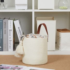 DULLEMELO Paquete de 2 cestas colgantes de cuerda, 7 pulgadas de profundidad x 8 pulgadas de alto, pequeñas cestas de almacenamiento de pared tejidas para organizar, cestas decorativas colgantes para el hogar, recámara, oficina (blanco)