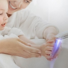 SNOMYRS llave de agua LED con cambio automático de 7 colores para cocina y baño (7 colores, 1 unidad)