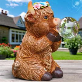KOOY Highland Cow Decor Solar Garden Statue Cows Figurine Birthday Gifts for Women Mom Father Yard Patio Lawn Housewarming Easter Ornaments