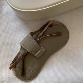 YUANYU Leather Glasses Case Holder Portable Slim Sunglasses Pouch Soft Eyeglasses Bag Eyewear Sleeve For Women Men Lightweight (Grey)