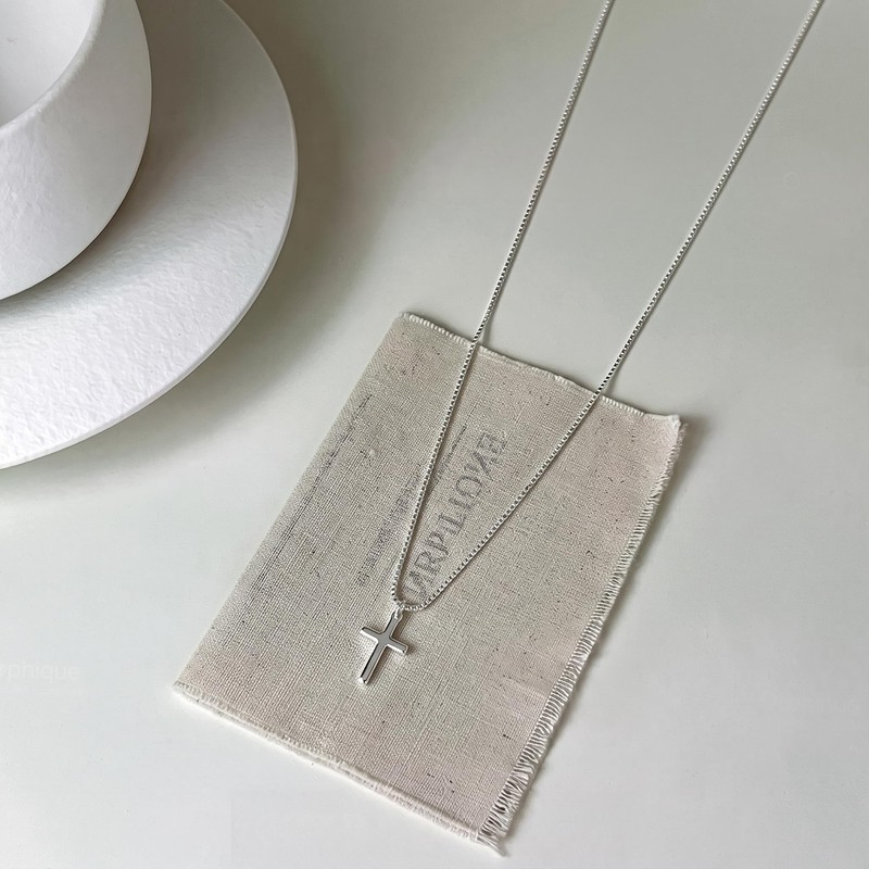 Goldegg 925 Sterling Silver Cross Necklace for Women 1mm Box