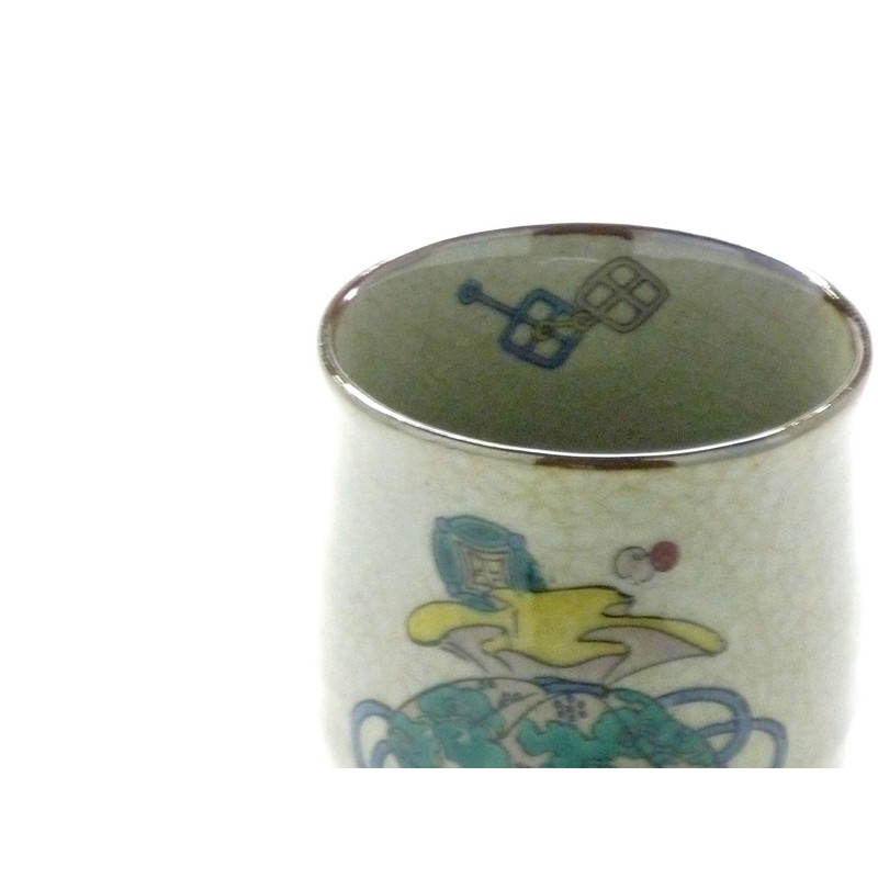 九谷焼 [Couple Tea Bowls] 宝尽kusi "Back Picture"