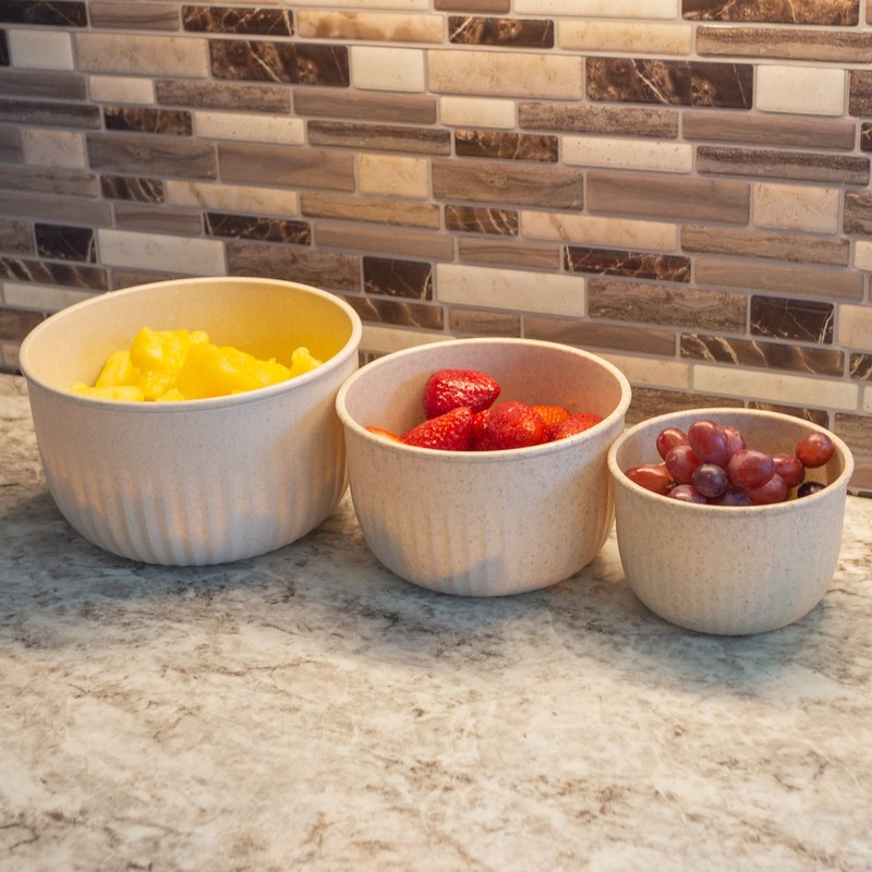 Classic Cuisine Set of 3 Bowls with Lids - Microwave,