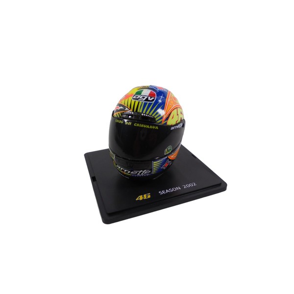 OPO 10 - Valentino Rossi Moto GP Season 2002 1/5