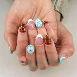 French Tip Press on Nails Short Oval MABKJLF Flower Fake Nails Cute False Nails with Floral Designs Hawaii Glossy Glue on Nails Summer Acrylic Nails for Women Girls 24Pcs