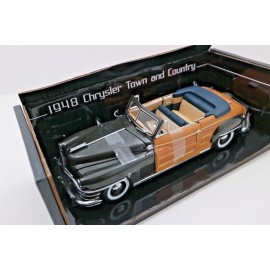 SunStar 1948 Chrysler Town and Country Model car Die-cast 1:18 Scale