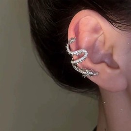 Aneneiceera Vintage Crystal Dragon Ear Cuff Earrings Silver Rhinestone Dragon Cuff Earring Cz Dragon Cartilage Clip Earring Minimalist No Piercing Earrings Jewelry for Women
