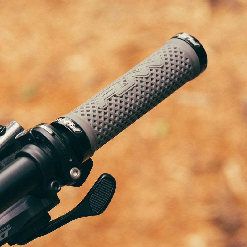 Funn Combat II Mountain Bike Handlebar Grips with Double Lock