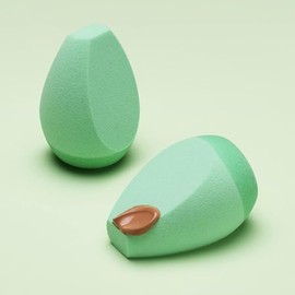 e.l.f. Esponja facial de silicona en ángulo, diseño en ángulo para rubor crema y líquido, bronceador, base y corrector, vegano y libre de crueldad ani