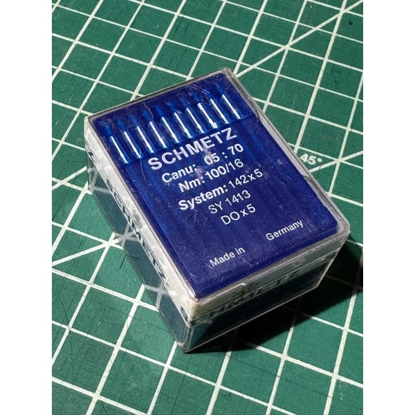 SINGER Box of 100 Needles Schmetz Brand 142x5 DOx5 100/16