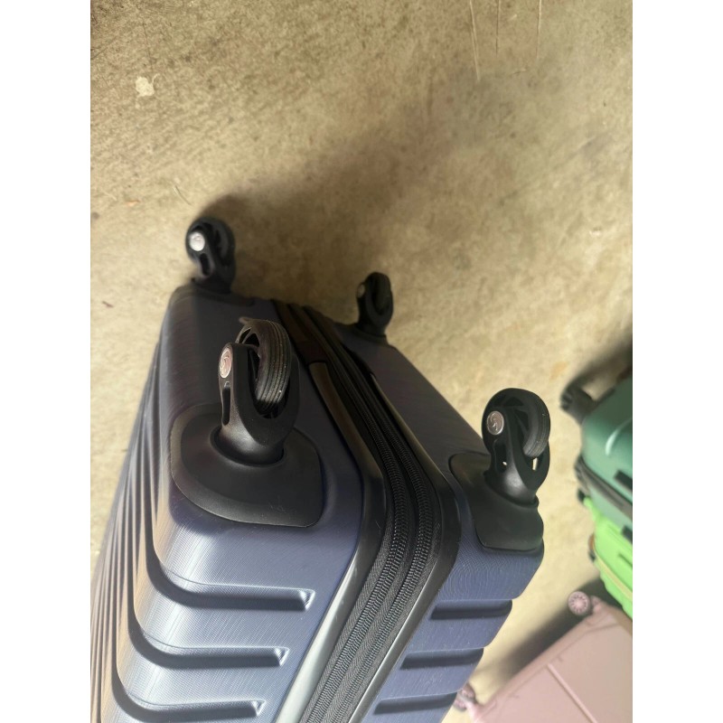 Samsonite New Samsonite Uptempo X Hard side 20" Carry On