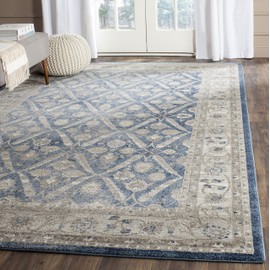 SAFAVIEH Sofia Collection SOF378C Vintage Oriental Distressed Non-Shedding Living Room Bedroom Accent Area Rug, 3' x 5', Blue / Beige