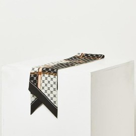 Daks (신세계강남점)DCSC2F025BK SILK100%블랙 롱 스키니 실크스카프 (Shinsegae Gangnam) DCSC2F025BK 100% Silk Black Long Skinny Silk Scarf
