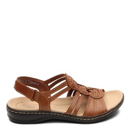 Clarks womens Leisa Janna Sandal, Tan Leather, 8 Wide US