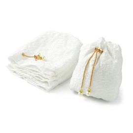 Stiesy 5 Pcs Drawstring Bags with Chain White Cloth Jacquard Flower Gift Packaging Bags Wedding Candy Bags Small Gift Bags for Birthday Engagement Wedding Supplies