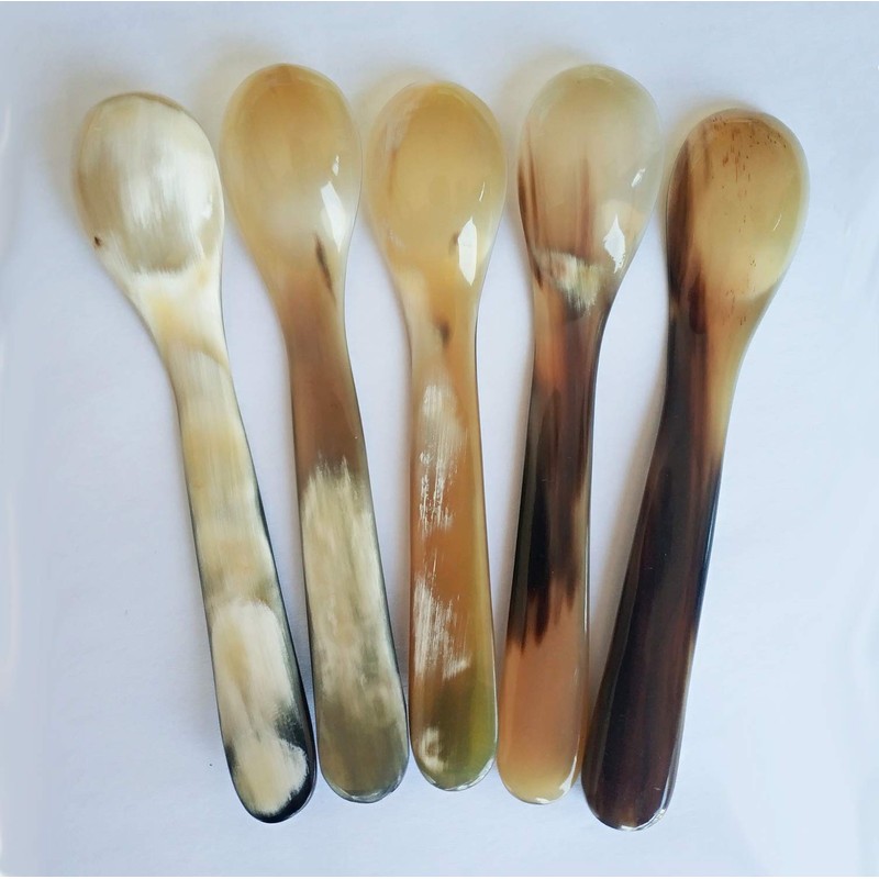 DUEBEL Set of 5 Naturally Handcrafted Buffalo Horn Spoons, 5.6"