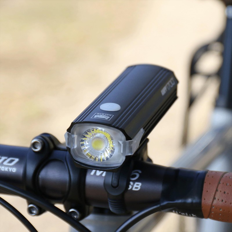 CATEYE - AMPP USB-C Rechargeable Bike Headlight (AMPP1700)