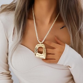 Vurotry Gold Chunky Square Necklace for Women Golden Statement Necklace Geometric Necklace Large Square Woven Rope Pendant Necklace Jewelry (Gold)