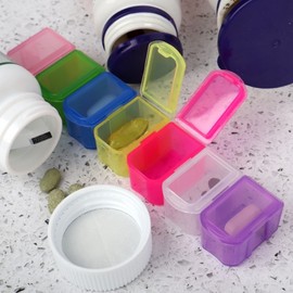 Detachable portable pill case 7 spaces 6ea