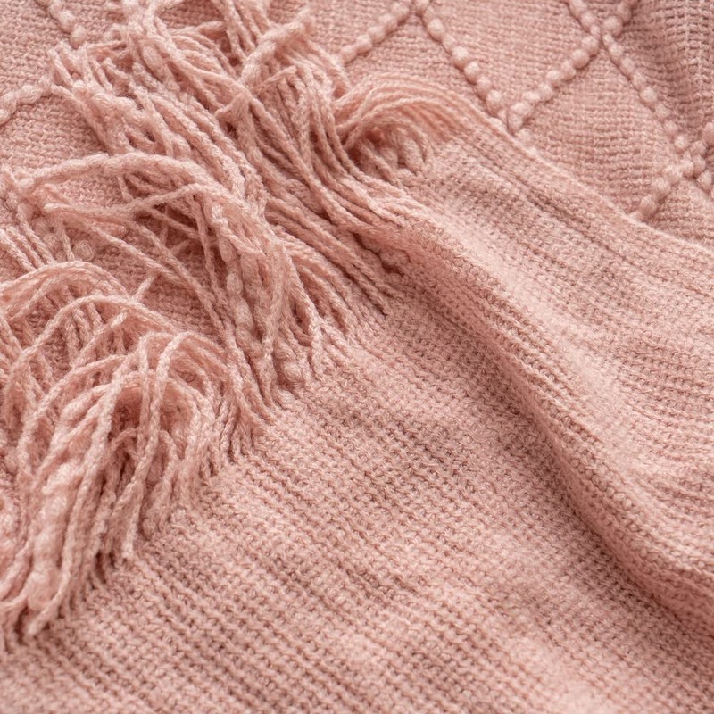 BATTILO HOME Pink Throw Blanket Diamond Pattern Indoor Outdoor Knitted