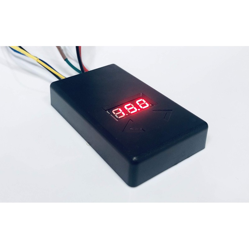 Oznium Fade-in Fade-Out LED Dimmer, 8 Amp Current Rating