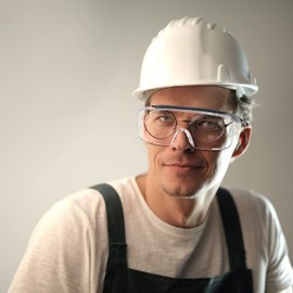 PAERDE Safety Glasses Over-the-Glasses Scratch-Resistant Anti-Fog UV Cut Clear Protective Windproof Safety Goggles Infection Prevention Workwear (JXHM6-C4)