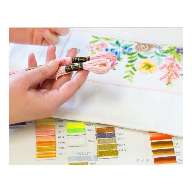 KAMACA Embroidery Kit, Cross Stitch Pre-Drawn Cotton Complete Embroidery Kit